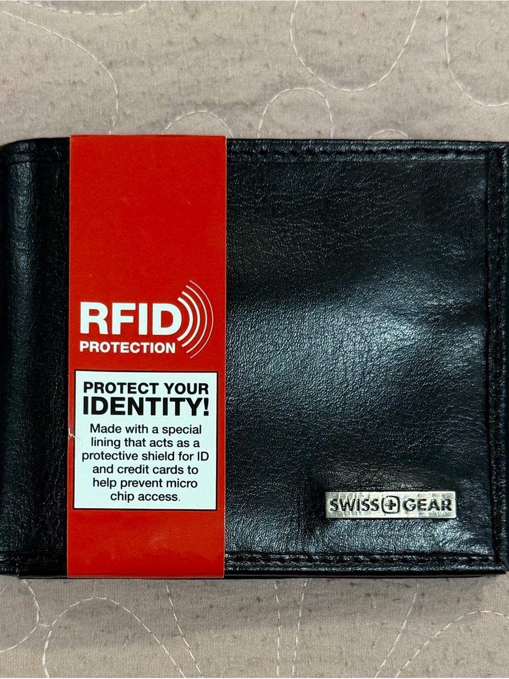 SwissGear Black Leather Men's RFID Wallet with Red RFID Band
